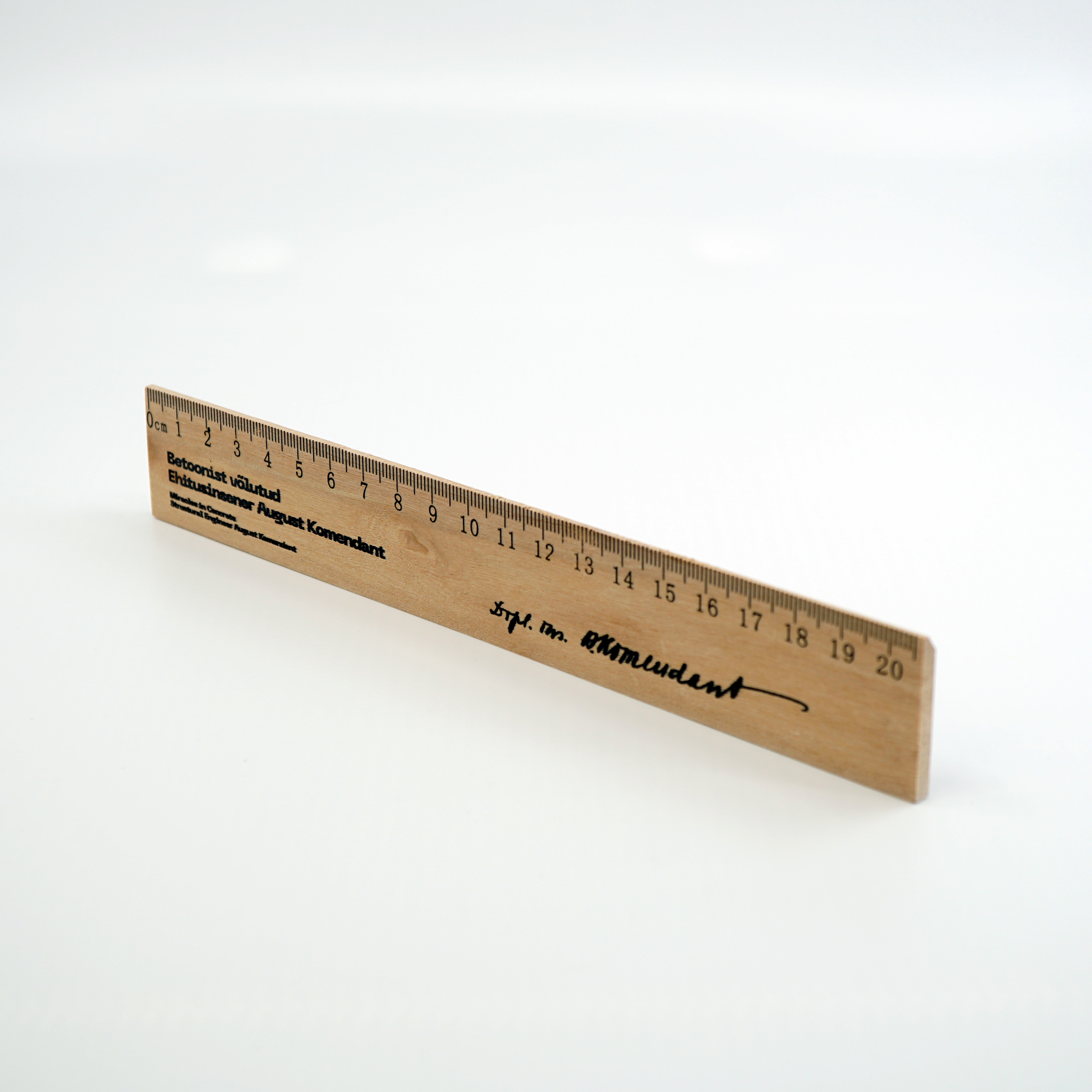 August Komendant’s ruler