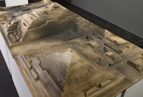 Makett Aidu püramiididest. Arhitektid Ott Kadarik ja Mihkel Tüür.