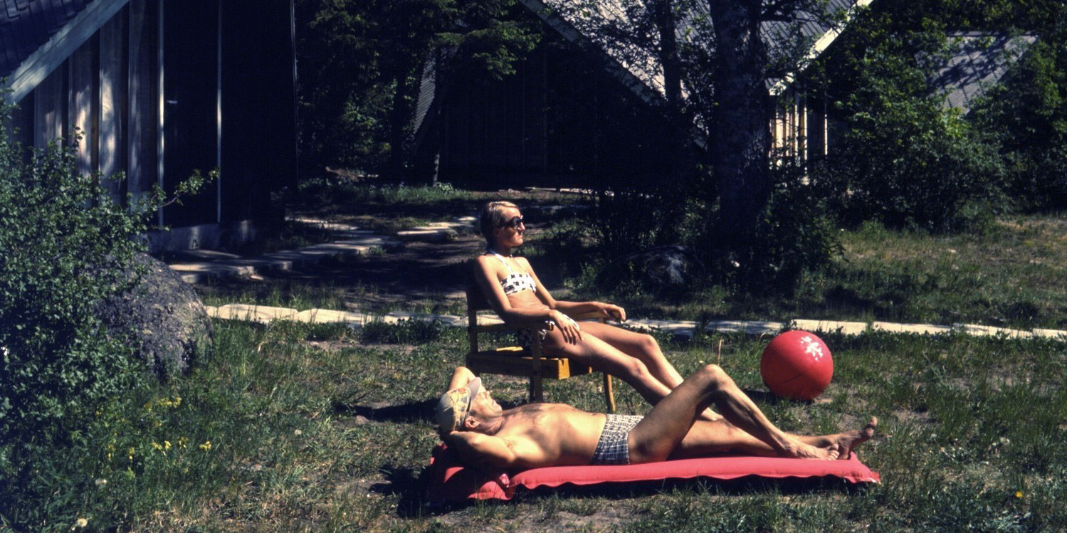 Vanaaegne foto suvitajatest